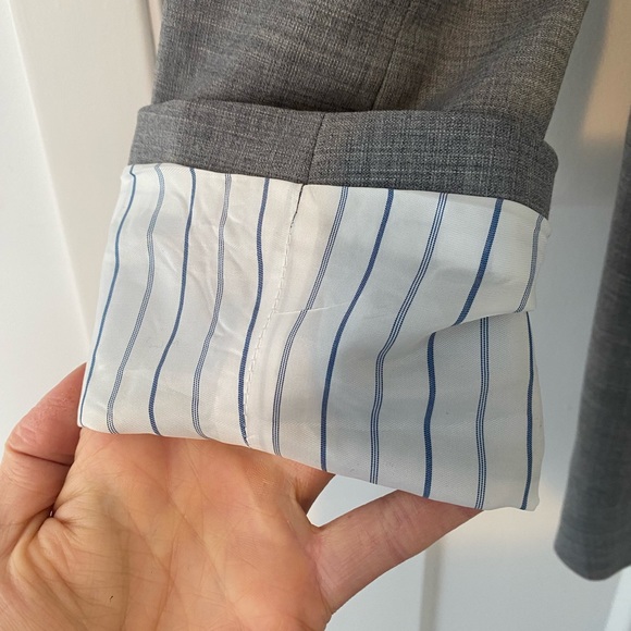 Aritzia Talula blazer size 6 - Picture 8 of 8